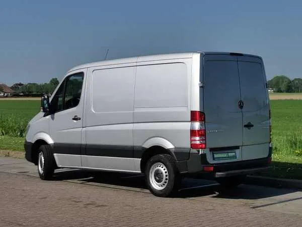 Mercedes-Benz Sprinter 210 L1H1 Airco PDC Image 5