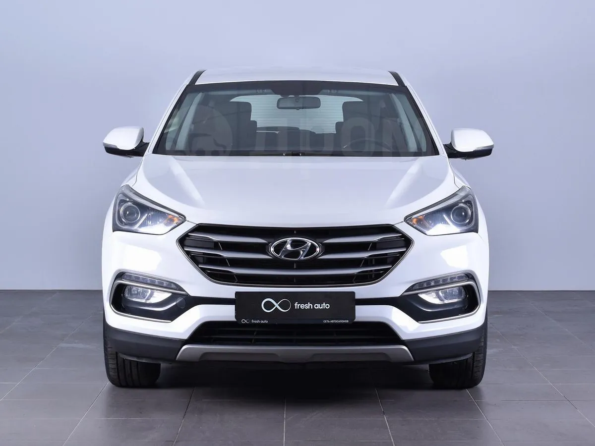 Hyundai Santa Image 8