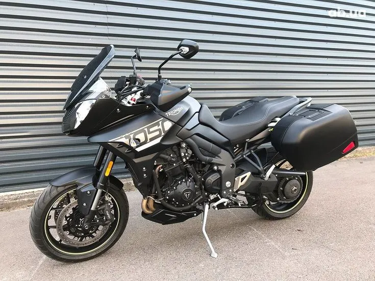 Triumph Tiger Image 2